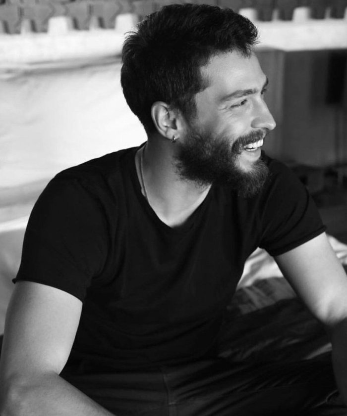 Экин Коч турецкий актер