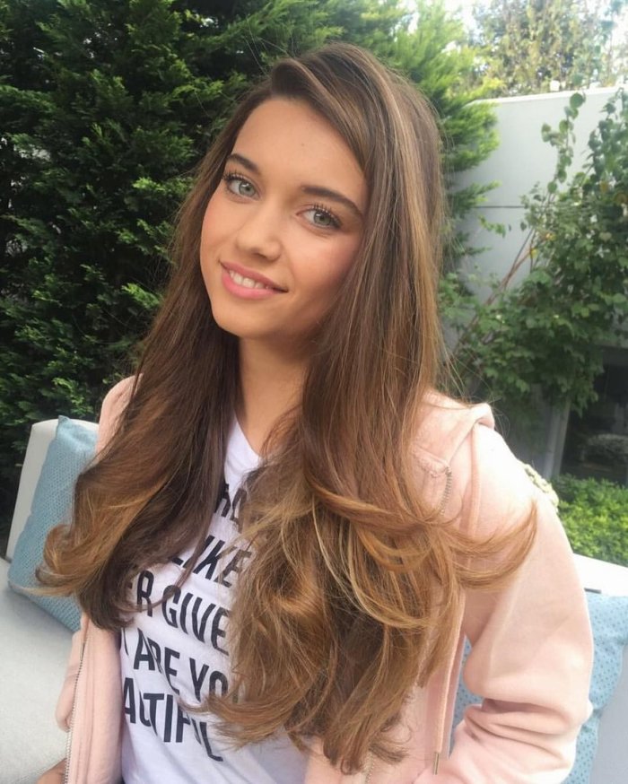 Афра Сарачоглу Фазилет