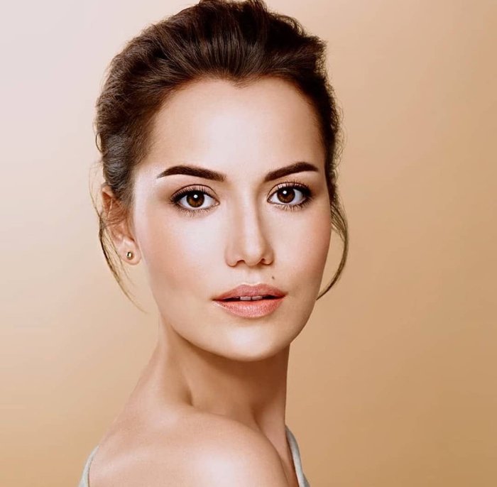 Фахрие Эвджен актриса