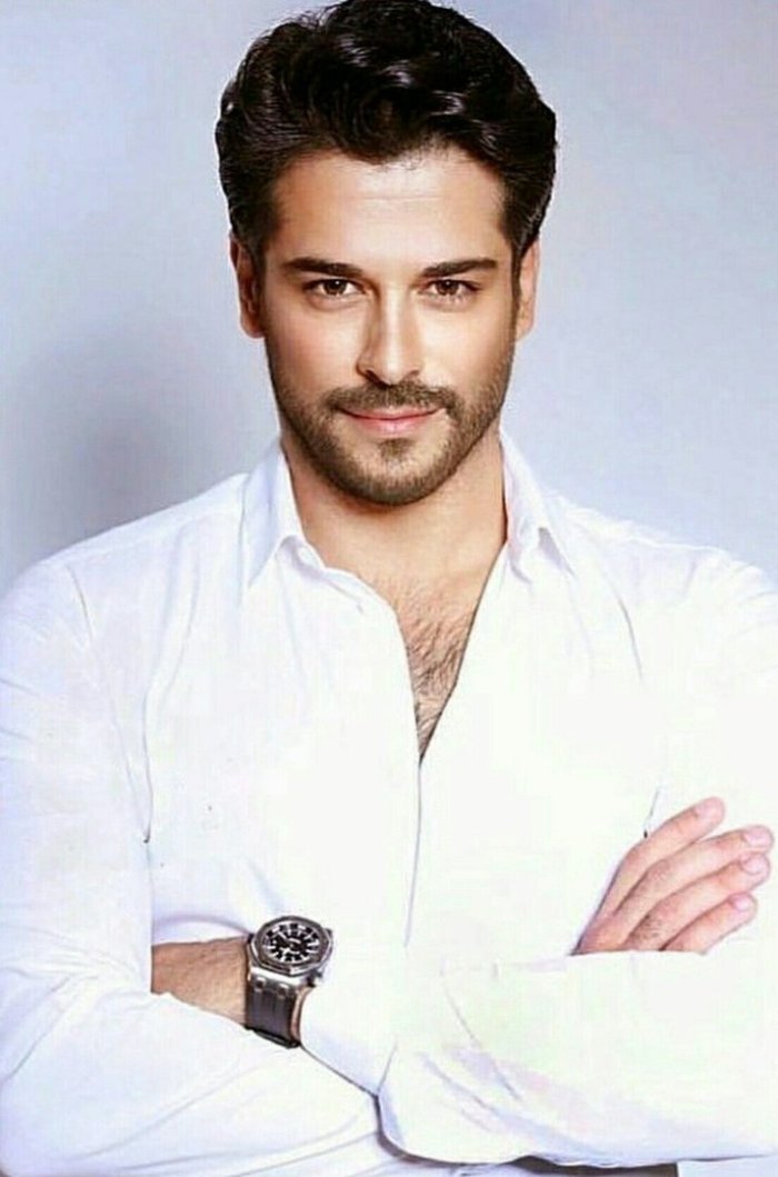 Турецкий актёр Барак асчивит