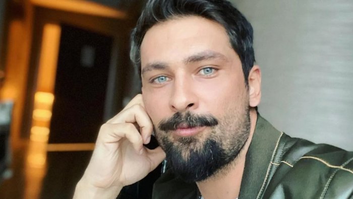 Онур Туна турецкий актер