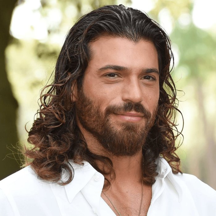 Самый красивый турецкий актер