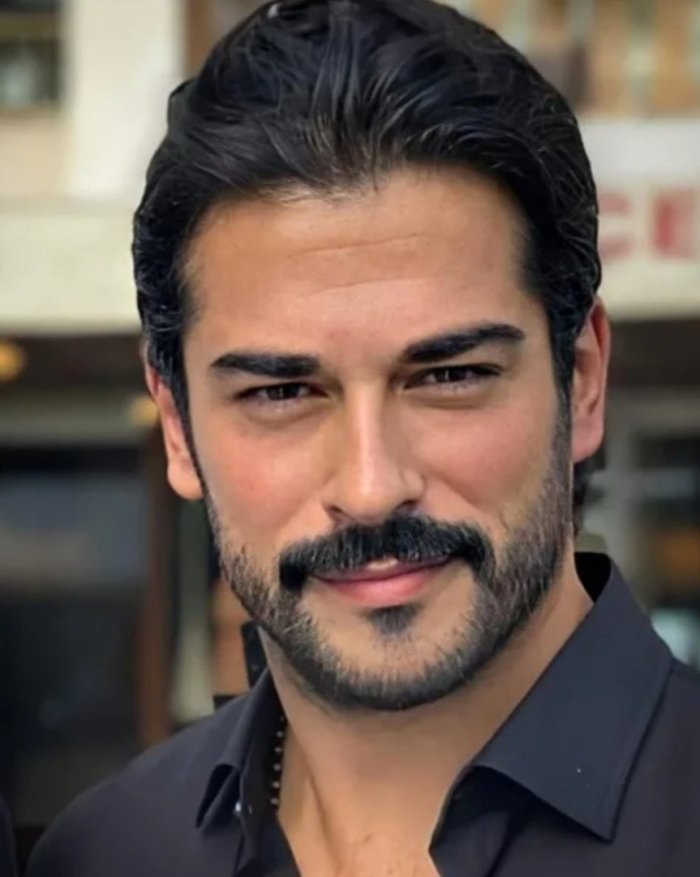 Озчивит Бурак Озчивит