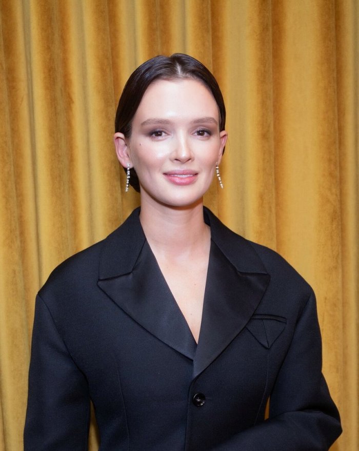 Паулина Андреева лопоухая