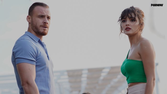 Серкан Болат сериал