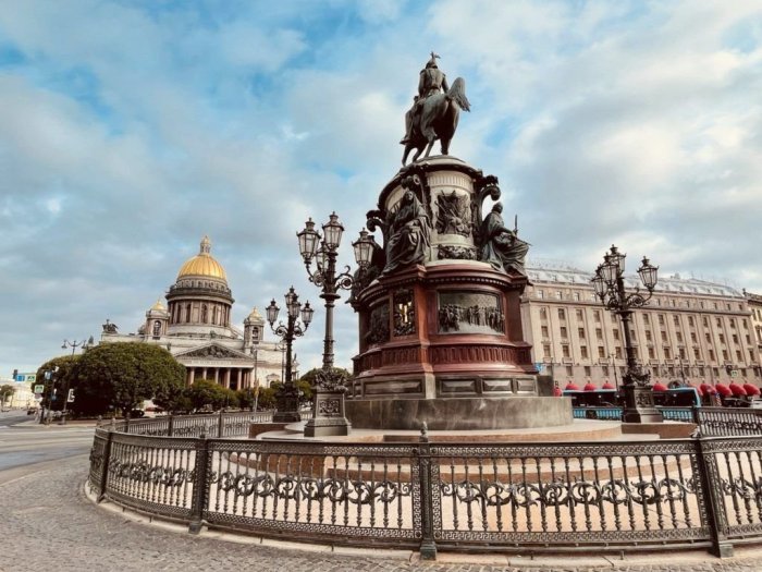 Места в Питере которые необходимо посетить