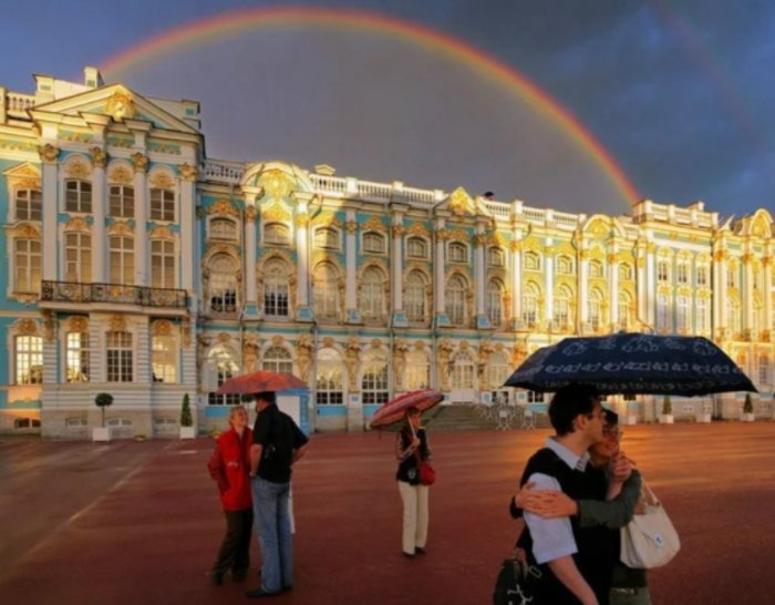 Интересные города в России Петербург