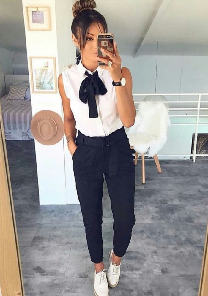 В чем ходят в институт девушки