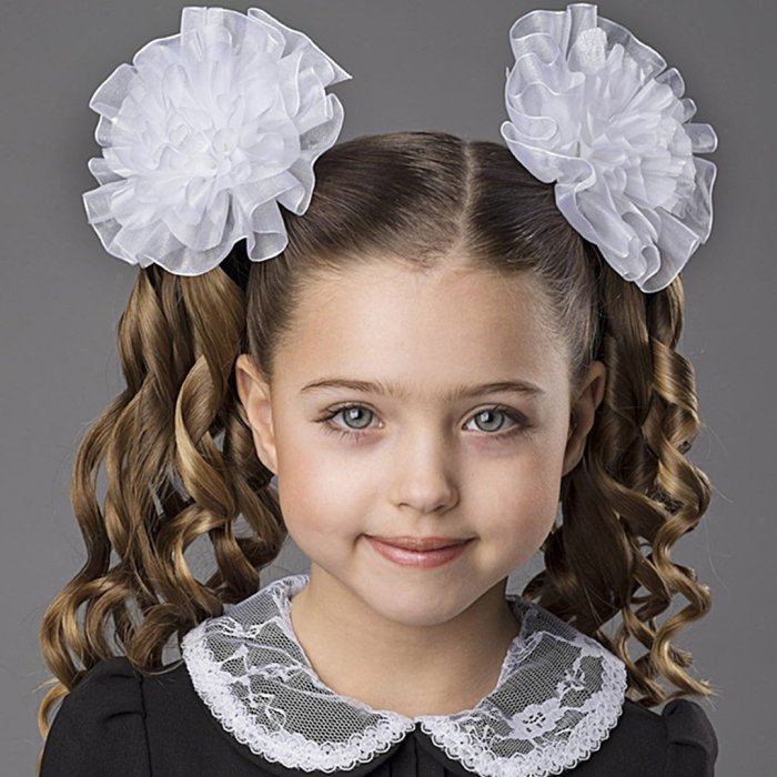 Причёски для девочек в школу