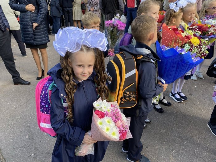 Прическа для первоклассницы