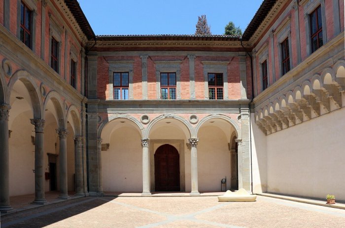 Палаццо Дукале герцогский дворец