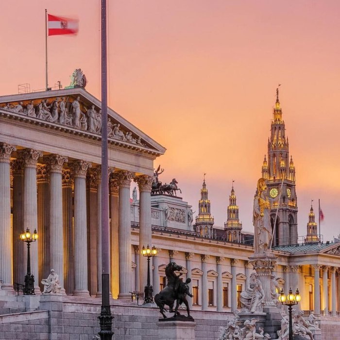 Вена парламентский дворец