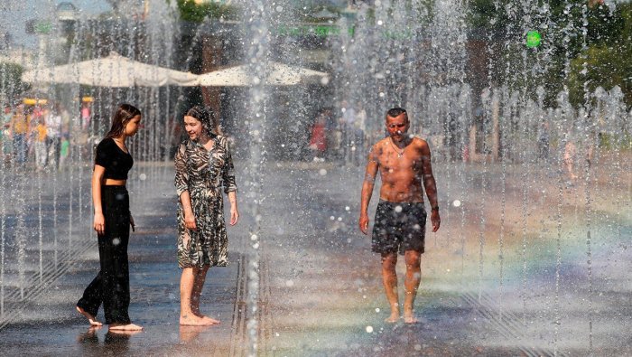 Москва под дождем