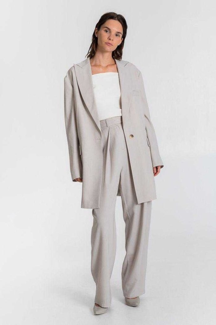 Оверсайз костюм женский классический