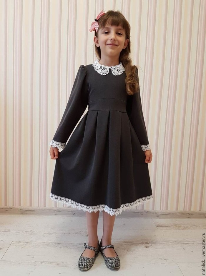 Школьные платья для первоклашек