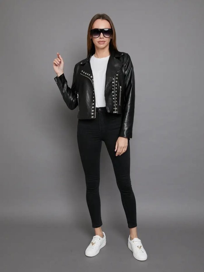 Черная косуха женская