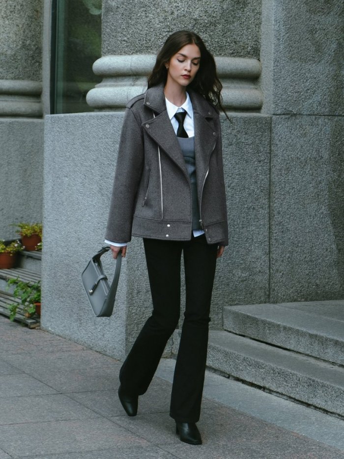 Косуха из шерстяной ткани