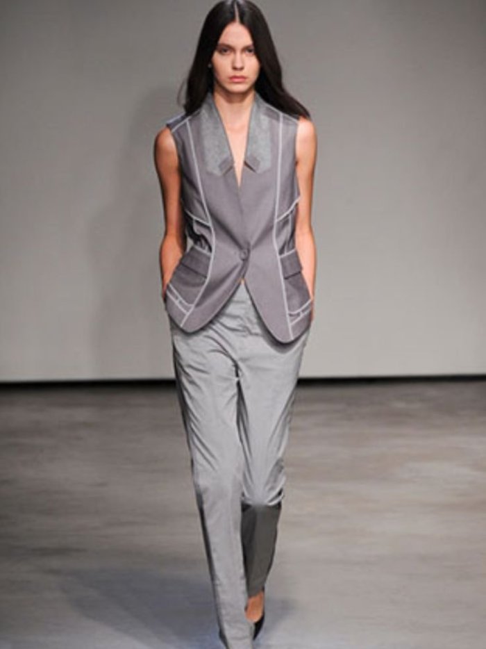 Стильный модный жилет