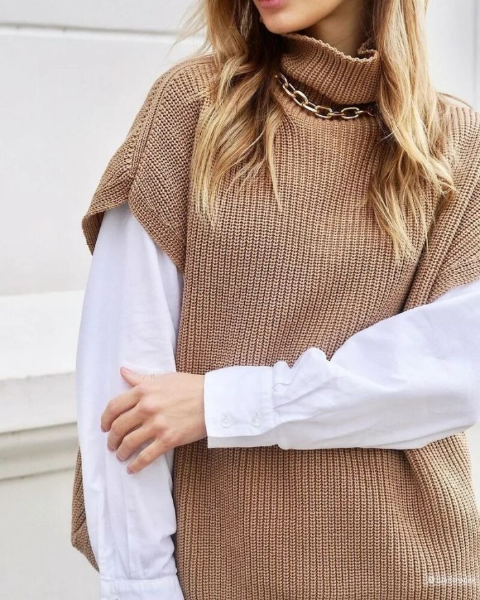 Вязаная жилетка тренд