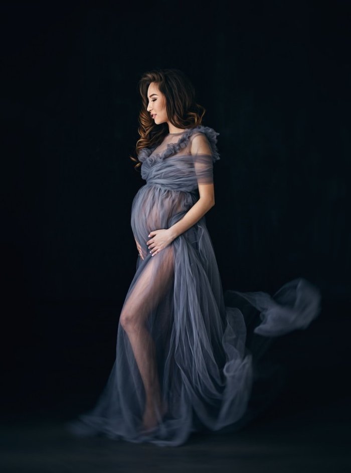 Студийная фотосессия для беременных