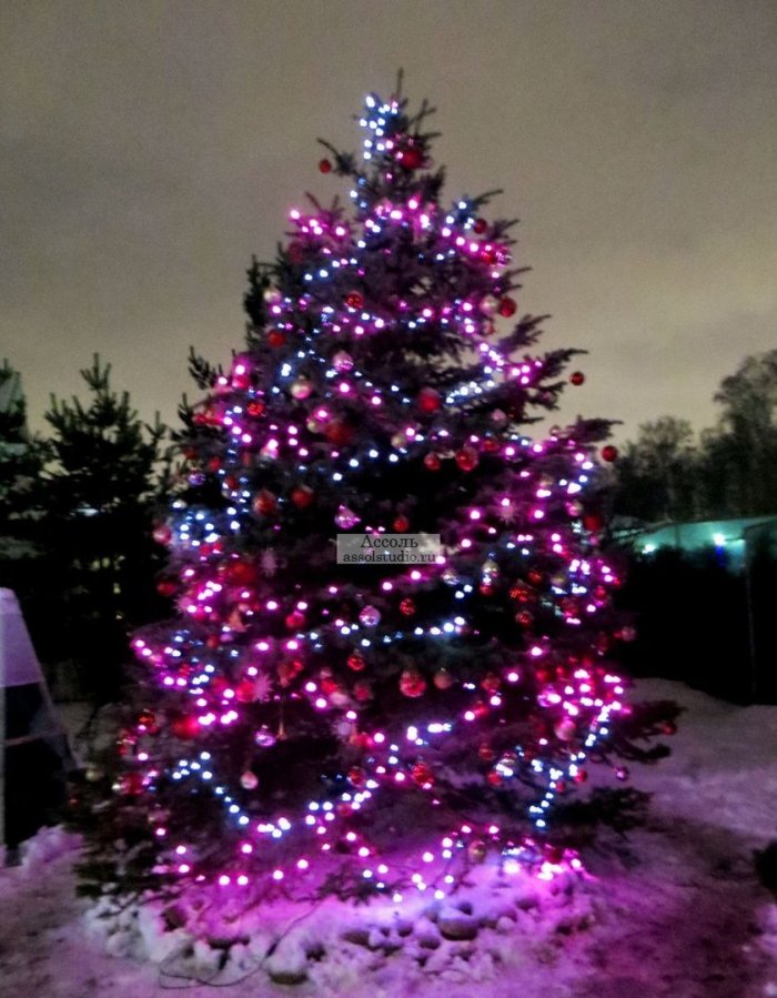 Красивая Новогодняя елочка