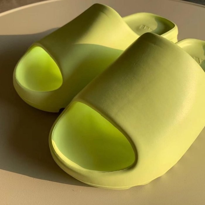 Adidas Yeezy Slide Glow Green