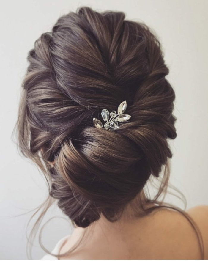 Собранные прически на длинные волосы