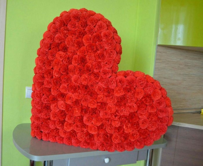 Сердце из салфеток бумажных