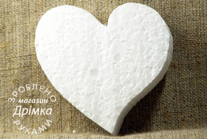 Пенопласт в виде сердца