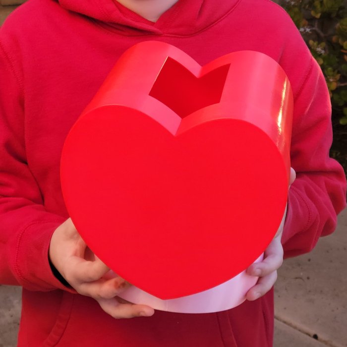 Школьная коробка для валентинок