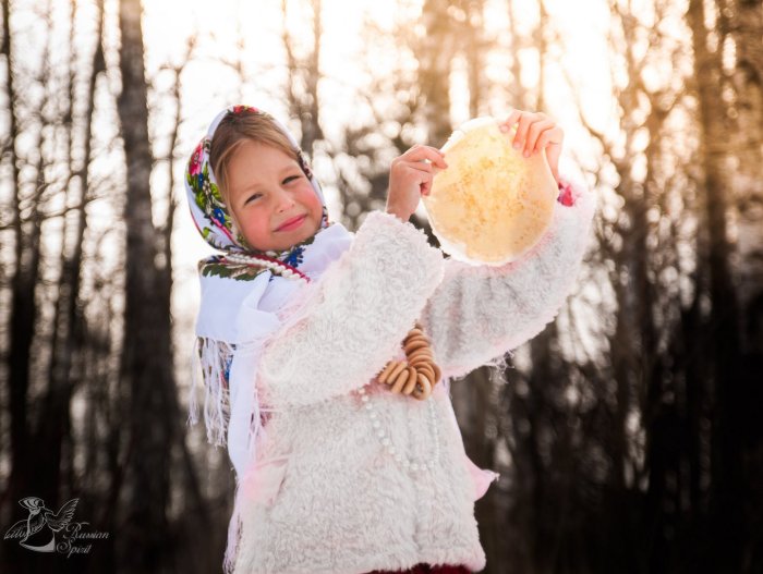 Фотосессия Масленица детская