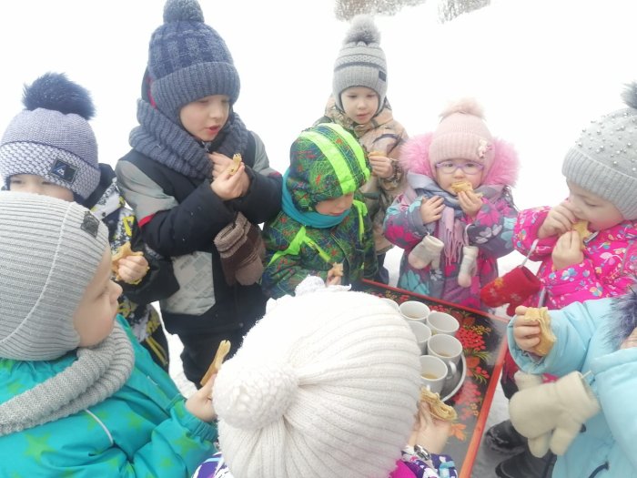 Дети в детском саду