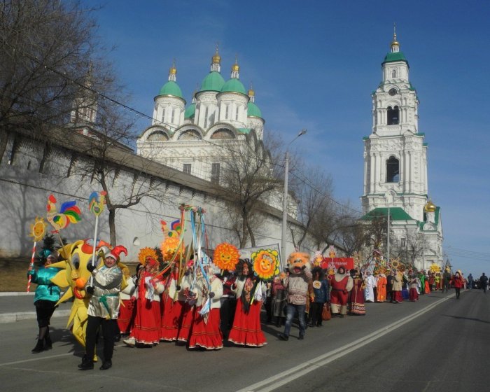 Народные праздники в Астрахани