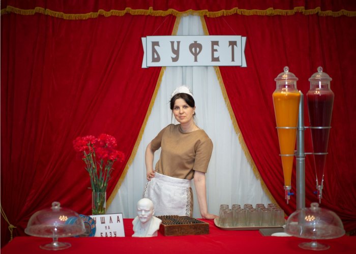 Вечеринка в стиле СССР фотозона