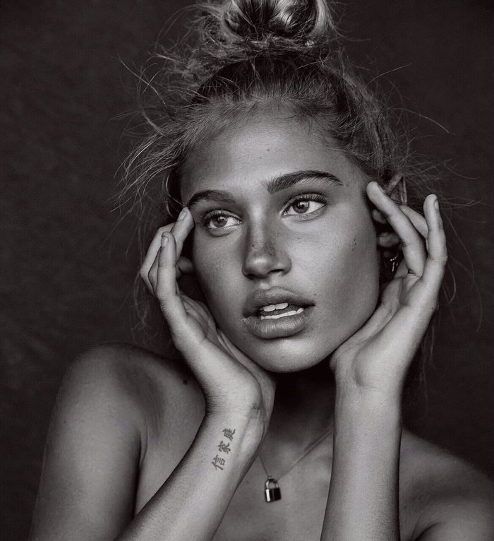 Мередит Микельсон модель