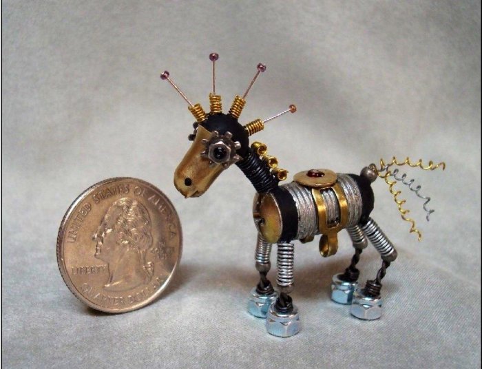 Животные из бросового материала