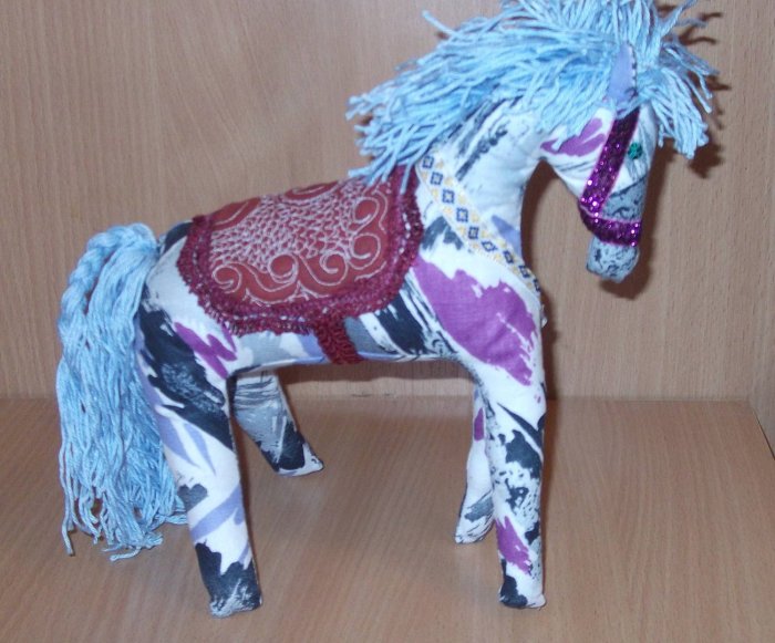 Поделка лошадка
