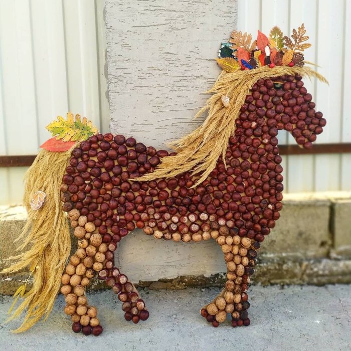 Поделка лошадка