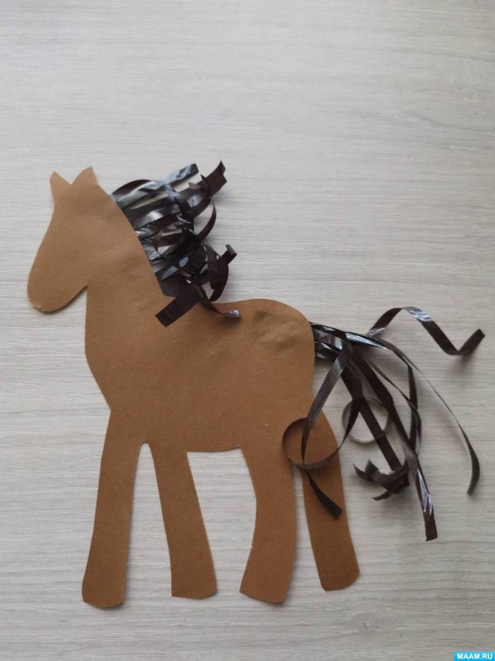 Глаз лошади для аппликации