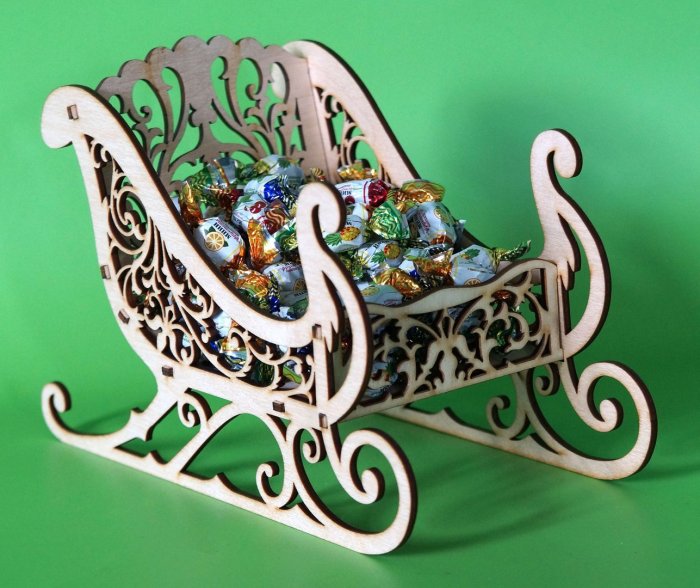 Новогодние санки