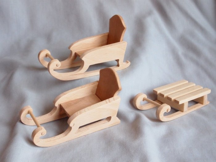 Игрушки из дерева для детей