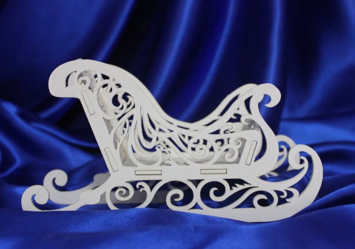 Сани резные из фанеры