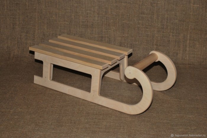 Игрушечные санки для кукол СССР зеленые