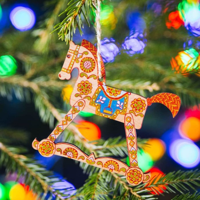 Деревянные игрушки на елку