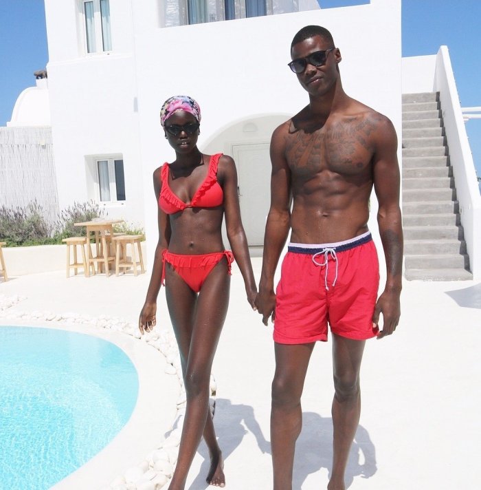 Адут Акеч в купальнике