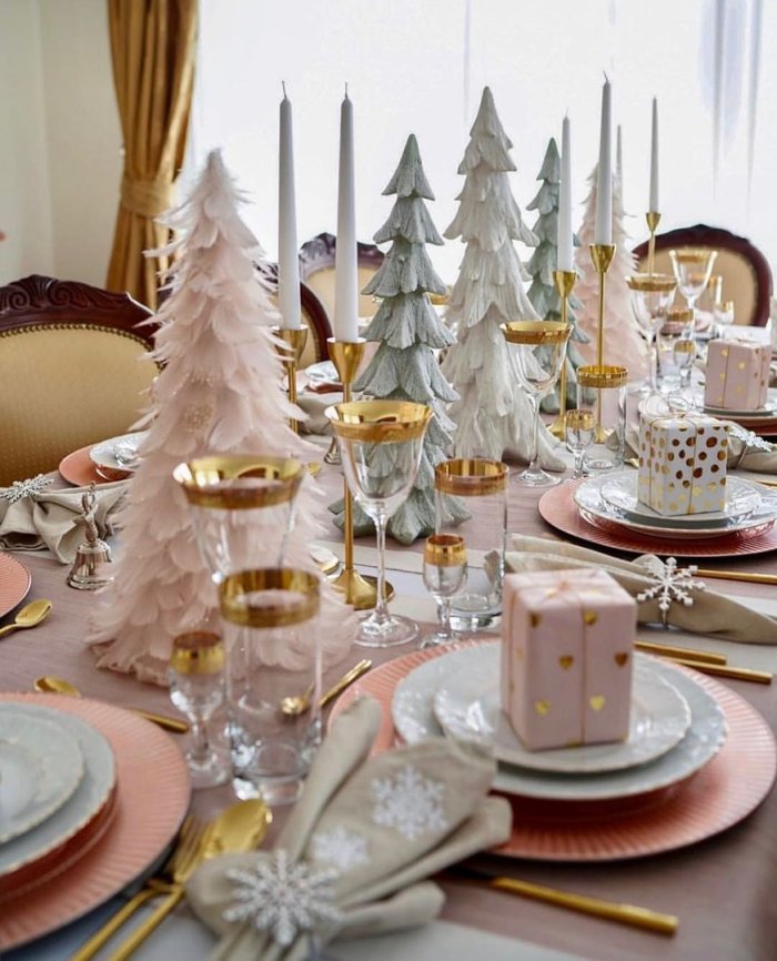 Нарядный стол на новый год