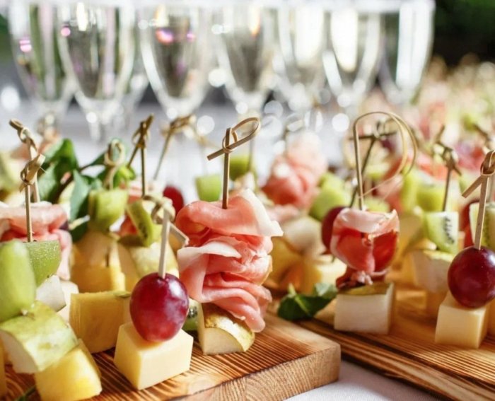 ВК шампанскому закуска