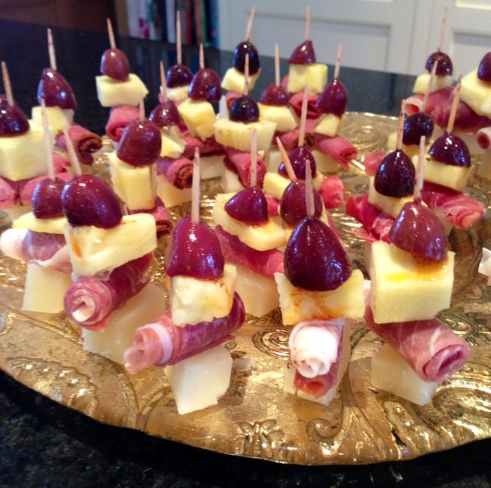 Закуска к шампанскому