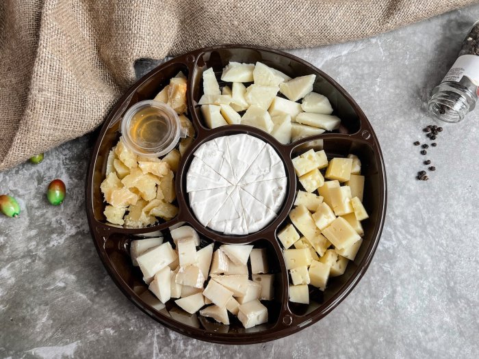 Нарезка сыра на Фуршет