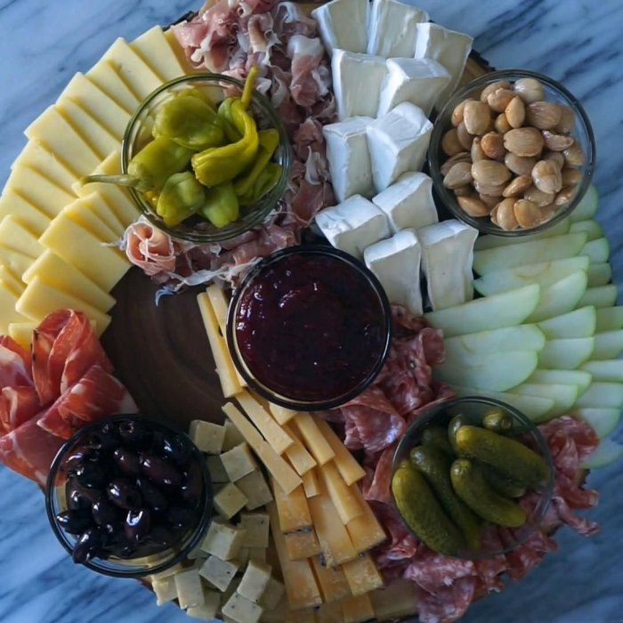 Сырно Фруктовая тарелка